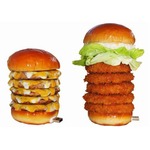 5段タワーバーガーの実物大USB、ロッテリアがプレゼントキャンペーン。