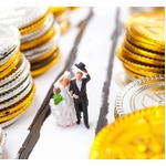 &ldquo;年の差婚&rdquo;カップル、祖父と孫娘だった