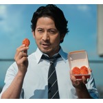 マック新CMに&ldquo;先生&rdquo;岡田准一＆&ldquo;生徒&rdquo;久保史緒里、かつてドラマで親子役