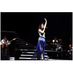 JUJUがイメージ覆すLIVE演出、ダンサー入れたパフォーマンス披露。