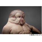 車の事故も平気&ldquo;進化した人&rdquo;、衝撃から身体を守るため異様な姿に。