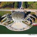 湖のほとりに&ldquo;巨大な上海ガニ&rdquo;出現