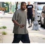 カニエ・ウェスト、突然SNS削除した理由は&hellip;