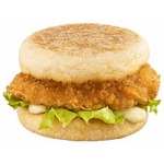 &ldquo;朝マック&rdquo;に2年ぶり新商品、「チキンマフィン」を期間限定で投入。