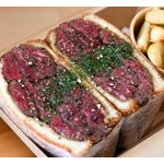 広島発&ldquo;ボリューム系サンドイッチ専門店&rdquo;が東京進出、原宿・竹下通りに旗艦店