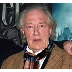 ダンブルドア校長役の名優死去、「ハリー・ポッター」メンバーが追悼