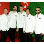 バックストリート・ボーイズ、&ldquo;殴り合いのケンカ&rdquo;の過去&hellip;全裸のメンバーも