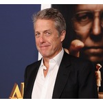 ヒュー・グラント「幽霊を見たことはあるよ」城に滞在中の体験談語る