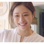 石原さとみ、カナダでスイーツ作りに挑戦