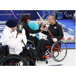 車いすカーリングは２勝目