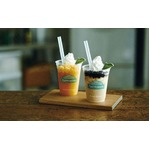 ミスドがひんやりこだわり飲料、手作業で混ぜ合わせ&ldquo;食感&rdquo;大切に。