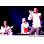 Earth,Wind＆Fireが初サマソニ、圧巻ライブで会場を巨大ディスコに。