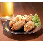 ローソン「鶏皮ぎょうざ」にコリコリなんこつ