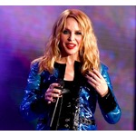 &ldquo;ハンガー恐怖症&rdquo;カイリー・ミノーグがハンガー発売