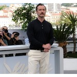 頭薄くなった51歳ジュード・ロウの後悔、若い頃に&ldquo;イケメン役&rdquo;満喫しておけば良かった