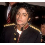 マイケル・ジャクソンの伝記映画「マイケル」2025年公開、&ldquo;激似&rdquo;の甥が主演