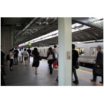 毎日の通勤時間は何してる？ 都内への&ldquo;電車通勤者の実態&rdquo;を調査。