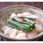 ワニの肉使った「タンとロースの鰐鍋」