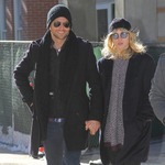 ブラッドリー・クーパー破局の理由、バレンタインに恋人より友人優先。