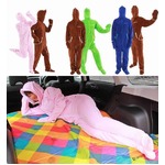 「人型寝袋」で温暖化止めたい、高い保温力で暖房利用の減少狙う。