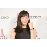 綾瀬はるかが30代を前に心境「いろいろやんなきゃって思ってたけど&hellip;」。