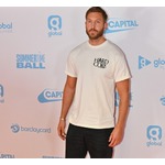 &ldquo;世界一稼ぐDJ&rdquo;が飛行機内に生卵持ち込む理由、保安検査も「止められたことない」