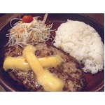 「びっくりドンキー」値上げへ、世界的な需要増で牛肉調達価格上昇。