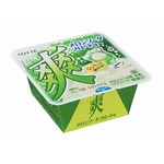 2つの味楽しめるロッテ「爽」、シャリシャリのメロンソーダフロート味。