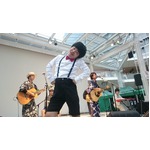 話題の俳優・加藤諒がイベントに登場、wacciのMV振付をコミカルに披露。