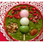 三色団子まるごと1本のせたチョコ