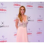 リンジーが経済的に困窮か、ドバイで目撃談も