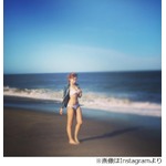 佐野ひなこのエロすぎるカラダ、Fカップ＆ウエスト51cmのビキニ姿。