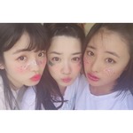 大友花恋の&ldquo;かれまゆめい&rdquo;3ショットに絶賛