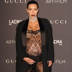 キム・カーダシアン・ウェストが出産後に子宮全摘出の可能性も。