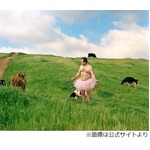 世界に出没&ldquo;裸にチュチュ&rdquo;男、怪しさ全開の活動に取り組む理由とは。