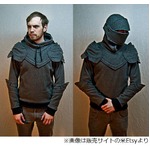 &ldquo;西洋の鎧&rdquo;のようなパーカー、米サイトで販売も注文殺到で受付中止。