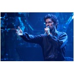 平井堅が4年ぶりのフルバンド全国ツアー、デビュー曲から新曲まで披露。