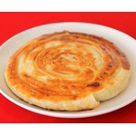 &ldquo;日本一長い餃子&rdquo;さらに長く、「細く長く」コンセプトに全長160cm。