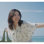 &ldquo;仲良しカップル&rdquo;吉高由里子＆宮沢氷魚が夏の沖縄旅行へ、グローバルワーク新CM