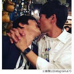 劇団ひとりが男と濃厚キス連発、バカリズムがInstagramに6枚連投。
