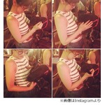 時東ぁみが&ldquo;胸ドン&rdquo;される「ずっと見てるなぁと思ってたら嗅がれた」。