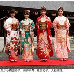 筧美和子が抱負「女優で活躍」、プラチナムが新成人タレント4人披露。