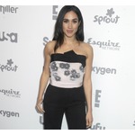 英ヘンリー王子の新恋人、成人向けサイトで人気