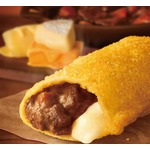 マック「ビーフシチューパイ」がパワーアップ、5年目の今年は&ldquo;3種のチーズ&rdquo;入り