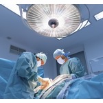 患者の肝臓にイニシャル焼き印