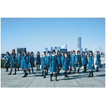 欅坂46が&ldquo;歴代最高&rdquo;デビュー、初週売上26.2万枚で堂々の初登場1位。