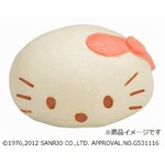 ハローキティの顔が肉まんに、11月には&ldquo;新味のハローキティまん&rdquo;も。