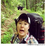 「アホすぎ」熊と自撮りブーム、観光地の米タホ湖で数か月前から続々。