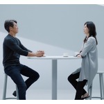 見つめ合う反町隆史＆松嶋菜々子、CMでは初の&ldquo;夫婦共演&rdquo;