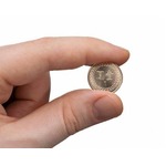 初強盗にビビッて&ldquo;弱気要求&rdquo;、包丁出し「金を出せ。1台湾ドル！」。